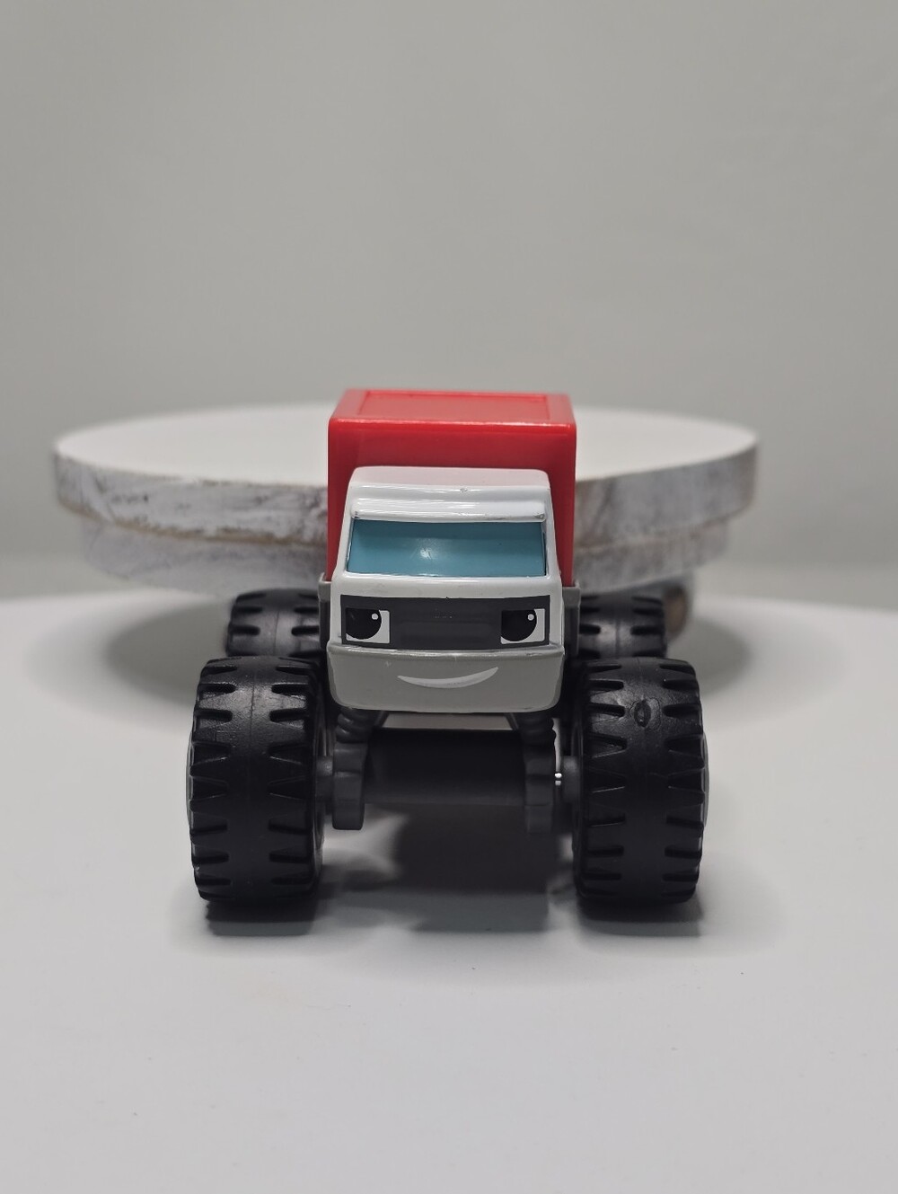 2014 Mattel Blaze And The Monster Machines Debris Garbage Truck